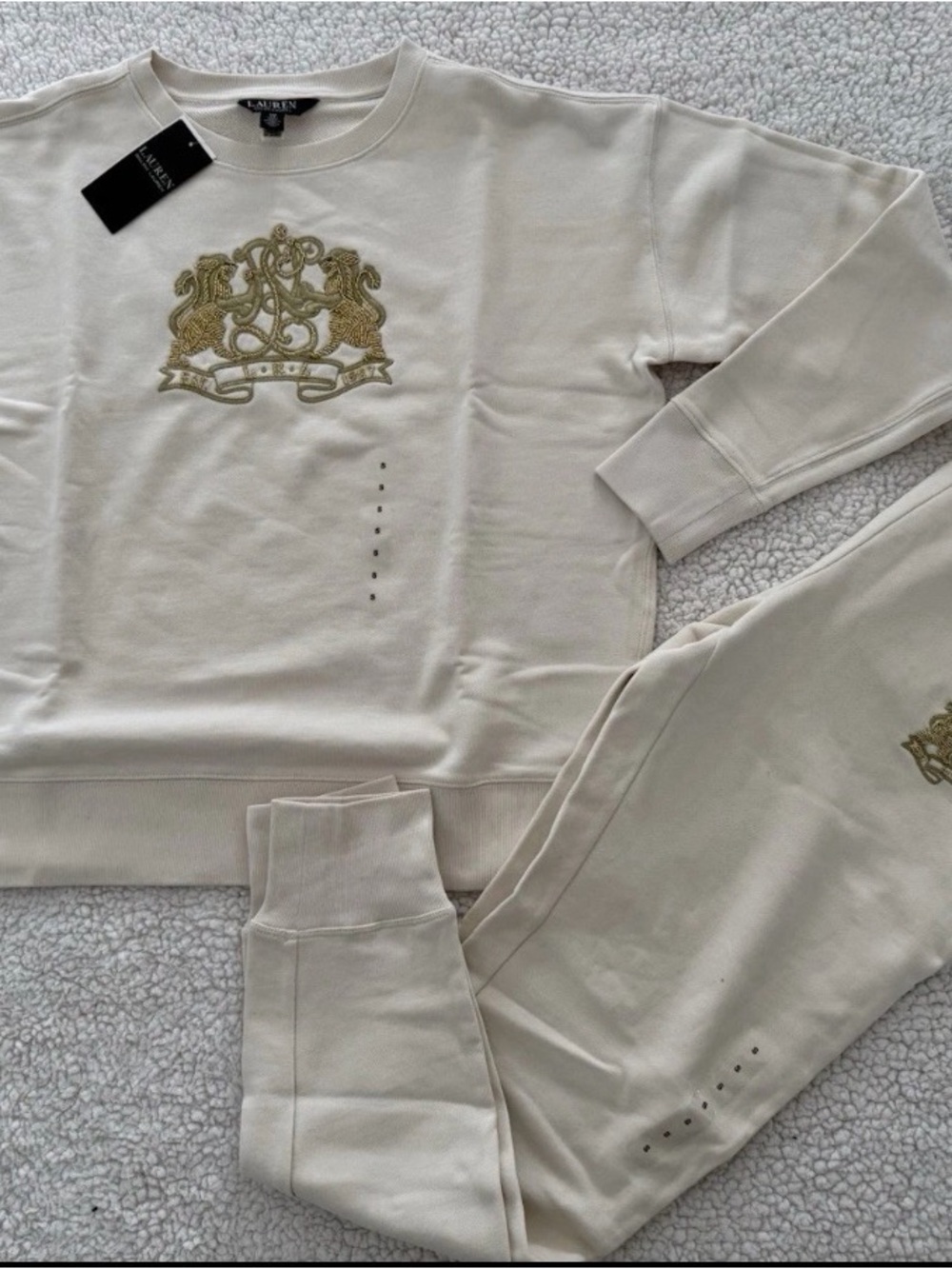 Lauren Ralph Lauren Cream Sweatshirt and Jogger Set with Gold Crest Sz xl NWT